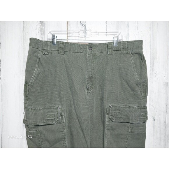 Duluth Trading Men's Fire Hose Relaxed Fit Cargo Work Pants 42x32 Green - Picture 3 of 6